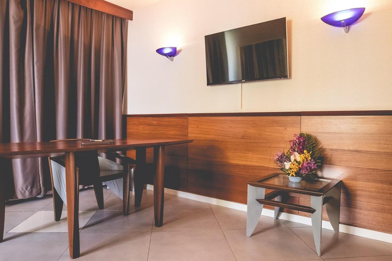 Hotel Des Roches Куру Экстерьер фото
