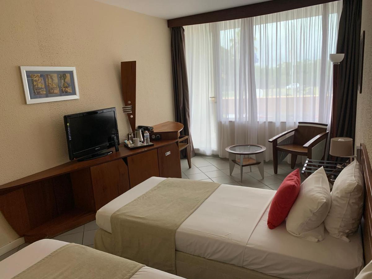 Hotel Des Roches Куру Экстерьер фото